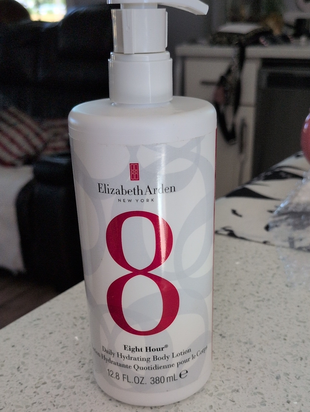 Elizabeth Arden Red '8' Daily Hydrating Body Lotion